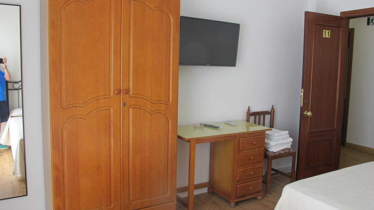 Hostal Onteniente La Mamola Exterior foto